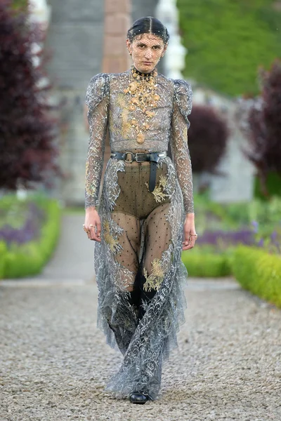 Look 89